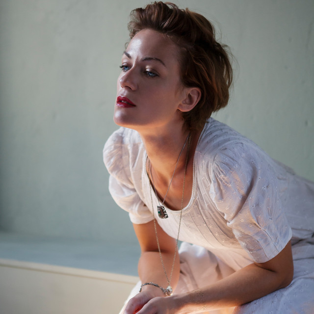 Charlotte Brandi hat ein neues Album "An den Alptraum"