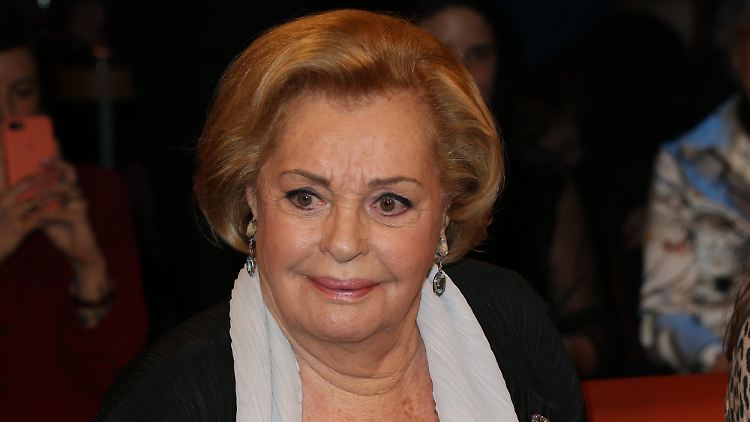 Die Film- und Fernsehwelt trauert um Nadja Tiller