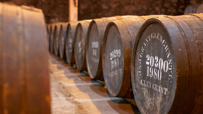 Werbeverbot für Schottischen Whisky um Alkoholprobleme zu bekämpfen