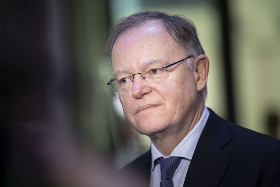 Stephan Weil fordert vor dem Flüchtlingsgipfel mehr finanzielle Unterstützung