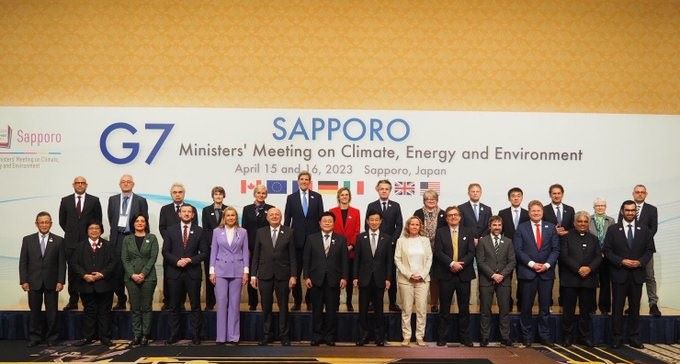 G-7-Gipfel arbeiten an der Umstellung auf erneuerbare Energien