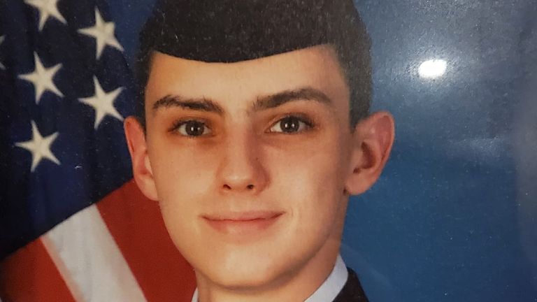 USA: Nach Pentagon-Leak hat das FBI einen 21-jähriger Verdächtigen festgenommen
