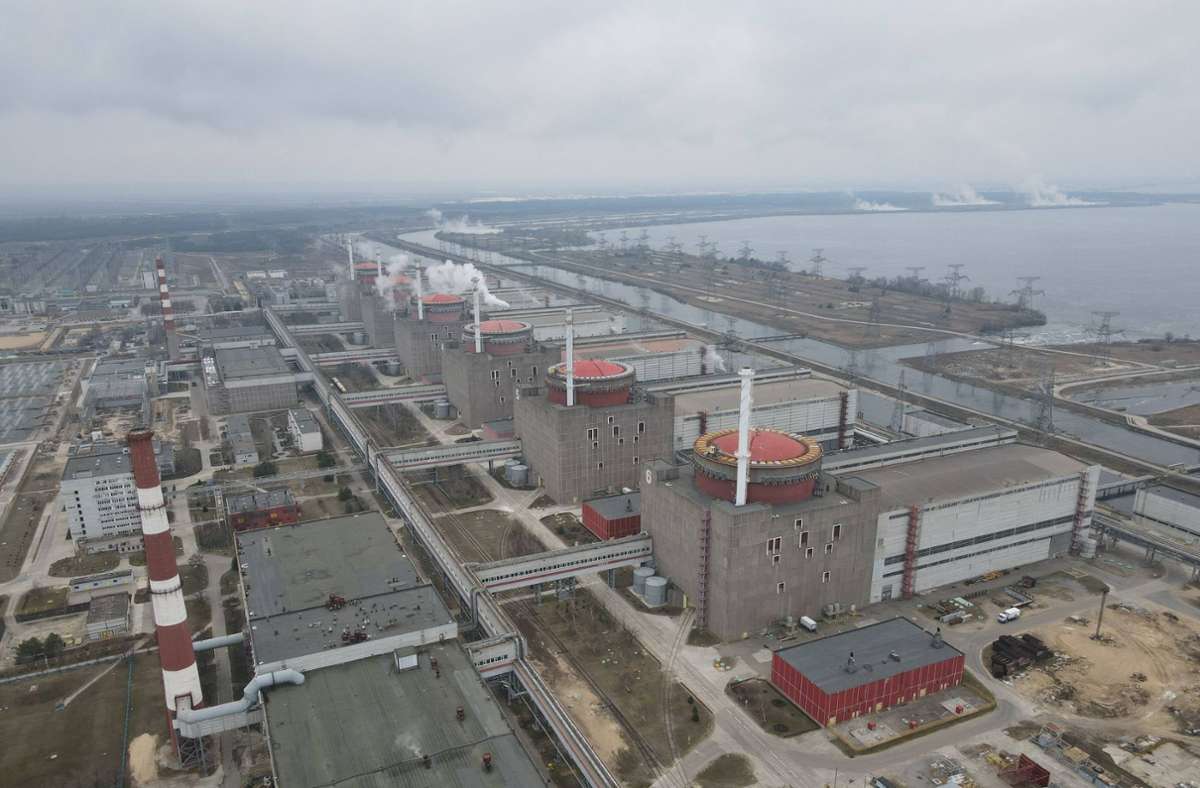 Atomkraftwerk Saporischschja in der Südukraine wurde in den Warmzustand versetzt