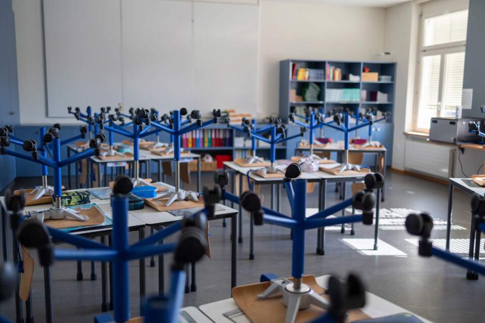 Mobiltelefone und andere Geräte sollen aus niederländischen Klassenzimmern verbannt werden