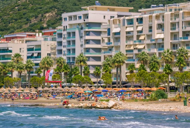 Warum Italiener die Südküste meiden und nach Albanien fahren