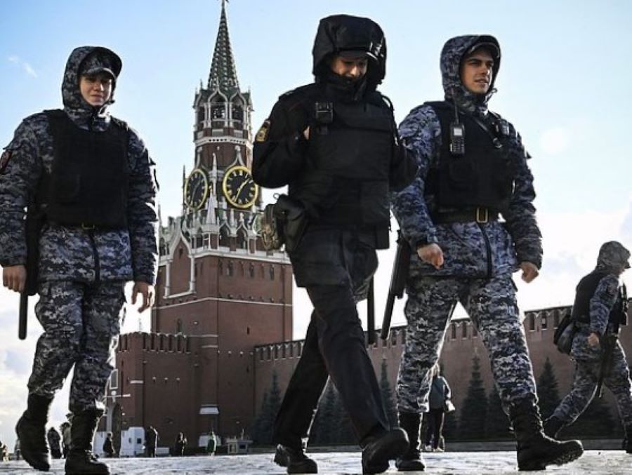 Menschen in Russland bekommen die Folgen des Krieges gegen die Ukraine immer deutlich zu spüren