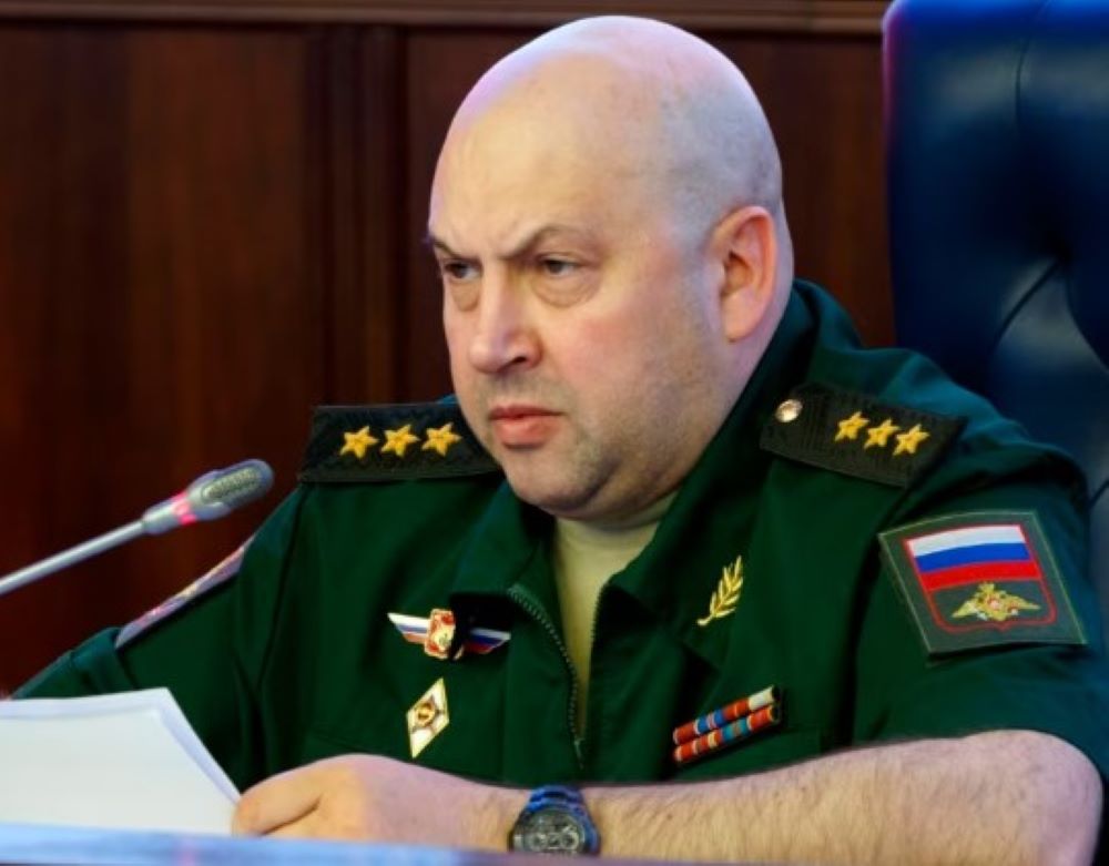 Berichten zufolge wurde Russlands "General Armageddon" entlassen