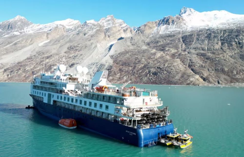 Drei Passagiere mit Covid an Bord eines Kreuzfahrtschiffes sind vor Grönland gestrandet