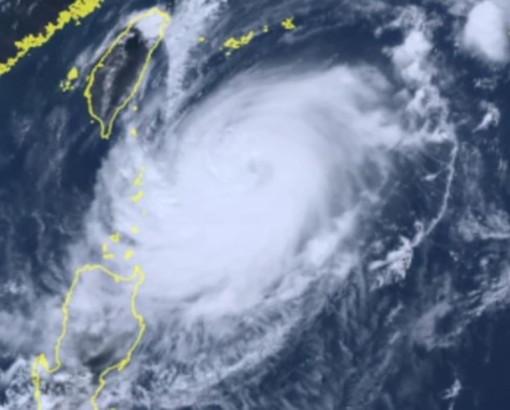 Taiwan bereitet sich auf Taifun Koinu vor