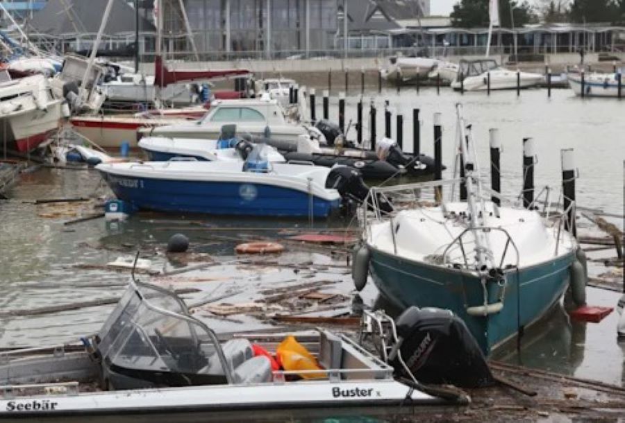 Schäden durch die Sturmflut an der Ostseeküste werden jetzt sichtbar