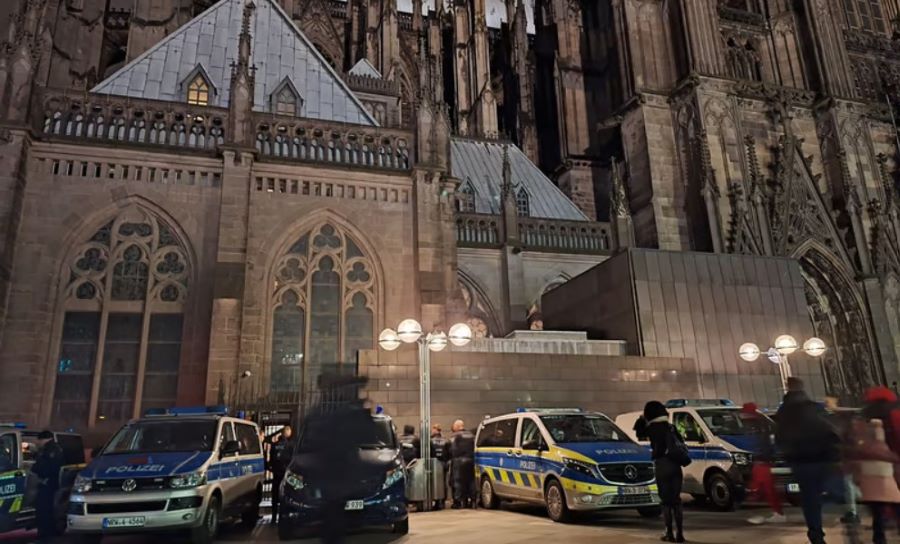Besondere Schutzmaßnahmen am Kölner Dom: Hinweise auf geplanten Anschlag