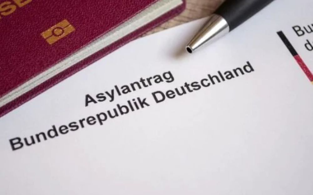 Bezahlkarte für Flüchtlinge - Jedes Bundesland entscheidet selbst wie hoch der Betrag sein soll