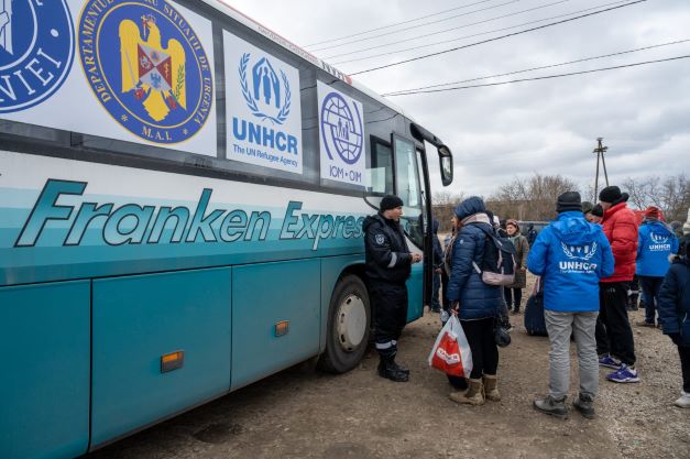 UN-Flüchtlingshilfswerk stuft die humanitäre Lage in der Ukraine als sehr ernst ein