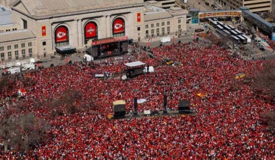 Schüsse bei der Super-Bowl-Feier der Chiefs - Ein Toter und 21 Verletzte