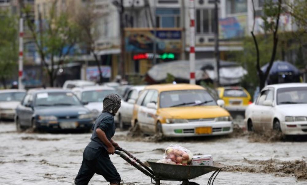 Heftige Regenfälle in Pakistan töten mindestens 29 Menschen durch Erdrutsche