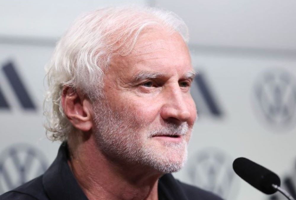Rudi Völler bleibt nach der jüngsten Kehrtwende bis zur WM 2026 Sportdirektor für Deutschland