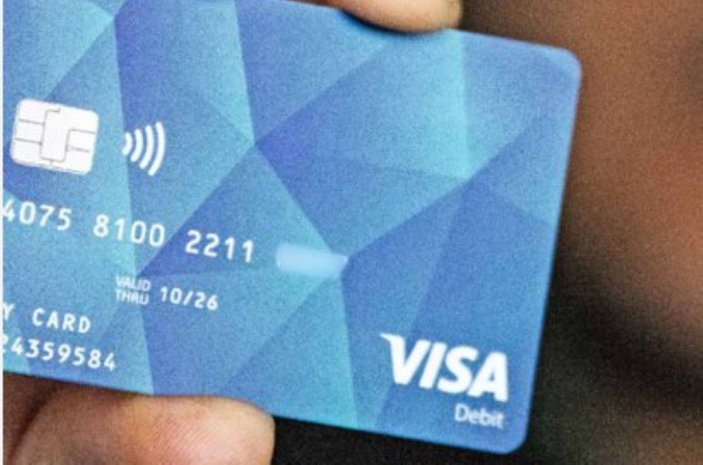 Kritik an Zahlungskarten für Asylbewerber - Kontroverse über Integration und Migration