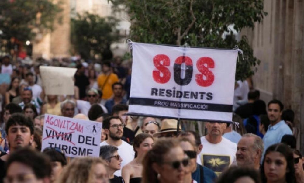 Mallorca demonstriert: Ein Meer von Protesten gegen den exzessiven Tourismus